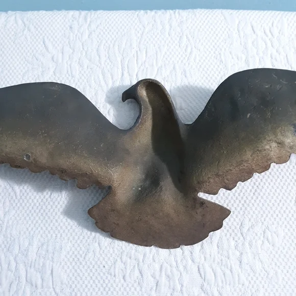 Large 4LB Brass Bald Eagle Wall Door House Plaque Gold Hanging America Patriotic - Picture 12 of 15